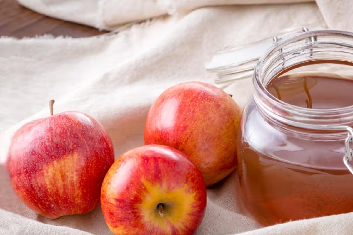 Apple Cider Vinegar for Hair: Benefits, How to Use, and Precautions