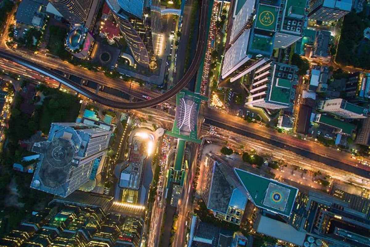 Megacities of the Future: Urban Growth and Smart Technology