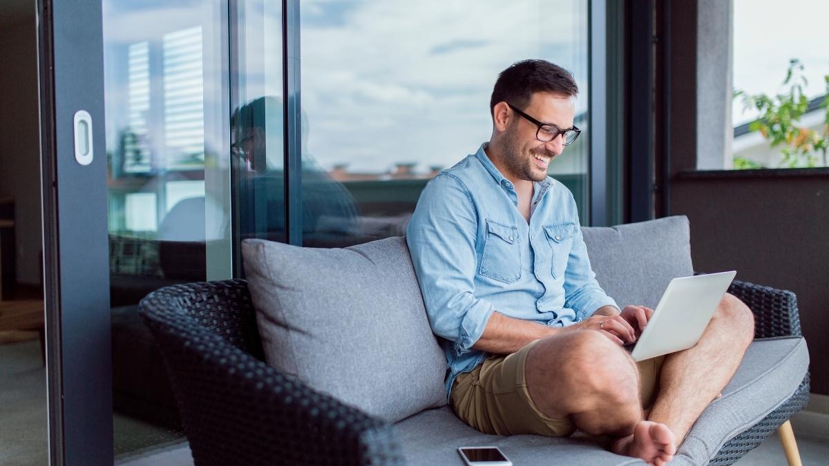 Remote Work vs. Office Work: Which is Better for Your Business?